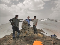 Ali Saeidi NeghabeKoohestaN, Tochal photo