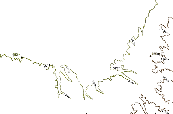 Mountain peaks around Columbia Heights (Oregon)