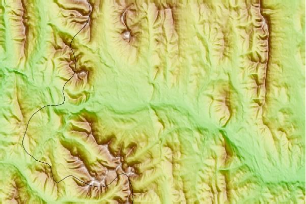 Surf breaks located close to Crowsnest Mountain