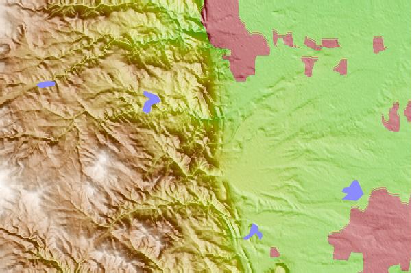 Surf breaks located close to Eldorado Mountain