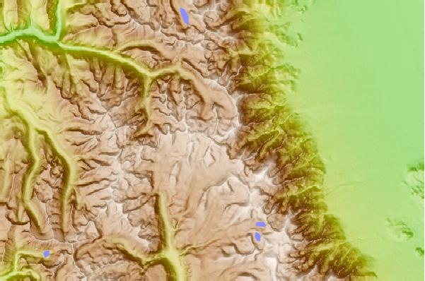 Surf breaks located close to Junction Peak