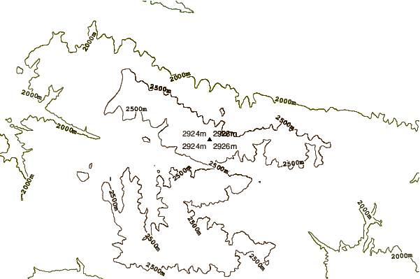 Mountain peaks around Khan Höhii