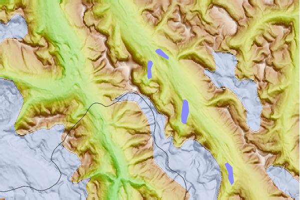 Surf breaks located close to Midway Peak