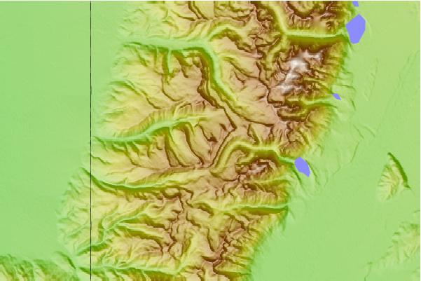 Surf breaks located close to Mount Bannon