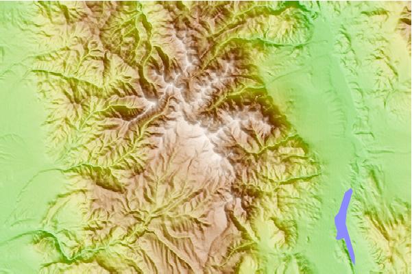 Surf breaks located close to Mount Delano
