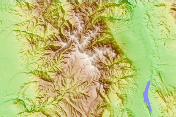 Surf breaks located close to Mount Delano