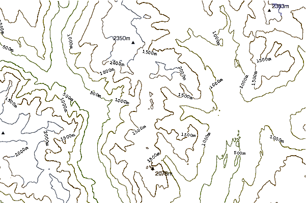 Mountain peaks around Mount Fee