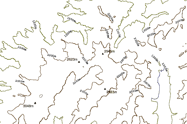 Mountain peaks around Mount Green