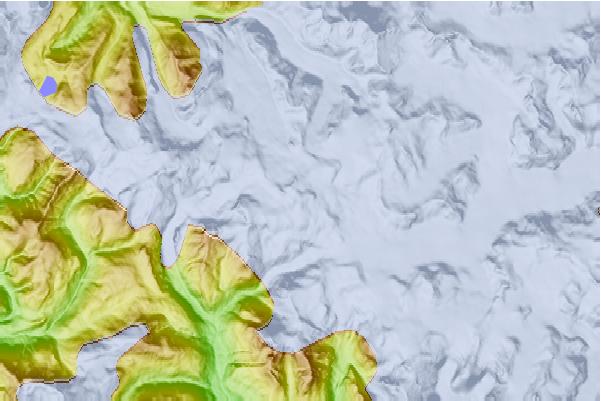 Surf breaks located close to Mount Kinch