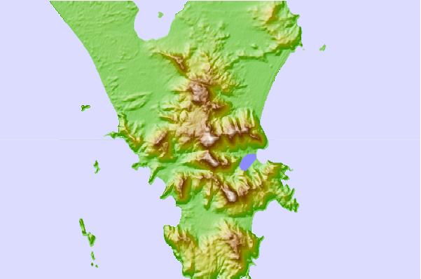 Surf breaks located close to Mount Latrobe