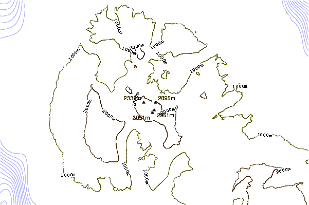 Mountain peaks around Piton des Neiges