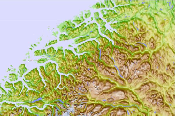 Surf breaks located close to Romsdalshorn