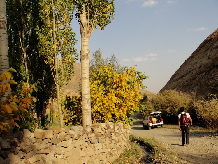 Ali   Saeidi   NeghabeKoohestaN, Damavand (دماوند)