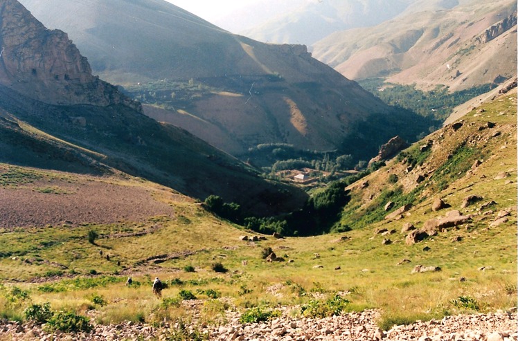 Shahrestanak(naseri kooshk), Tochal