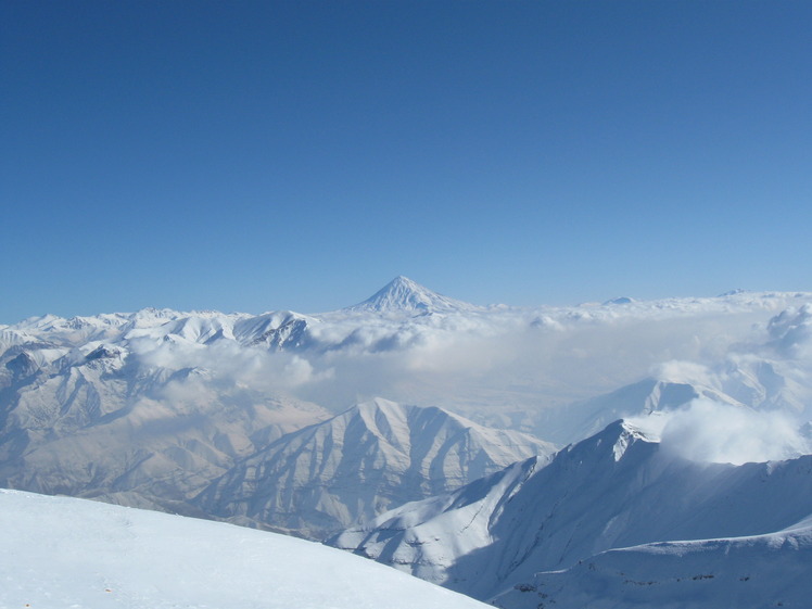 نمای قله دماوند از قله توچال, Tochal