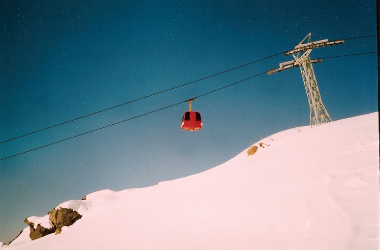 naser ramezani, Tochal