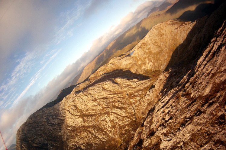 Paragliding flight above Barrslievenaroy