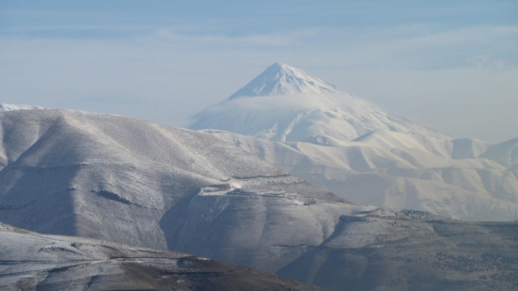 Damavand (دماوند)