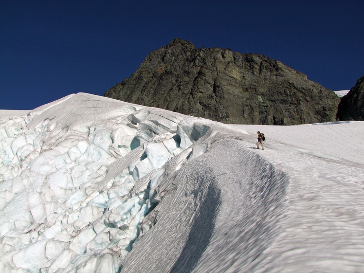 Upper Curtis Glacier and Mount Shuksan