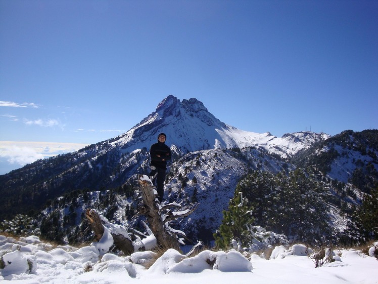 Very Happy, Nevado de Colima