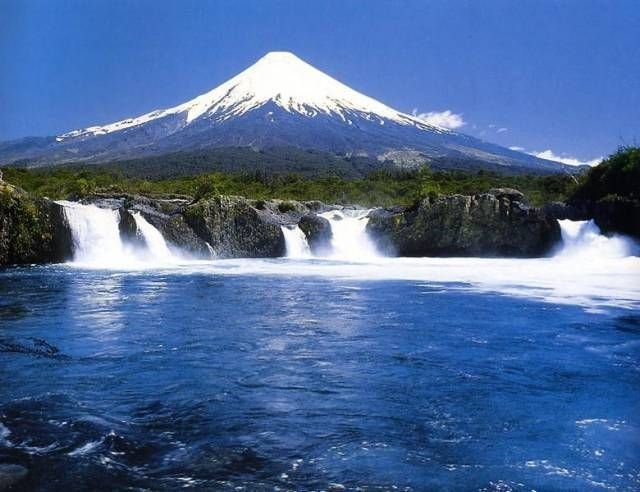 Osorno Volcano, Cerro Azul (Chile volcano)