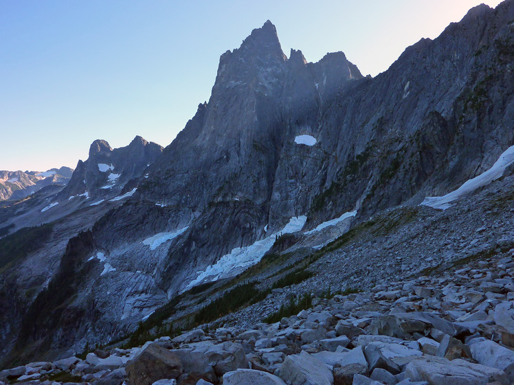 Slesse Mountain, Slesse Peak