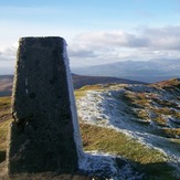 Knockmealdown summit looking towards Sugarloaf.