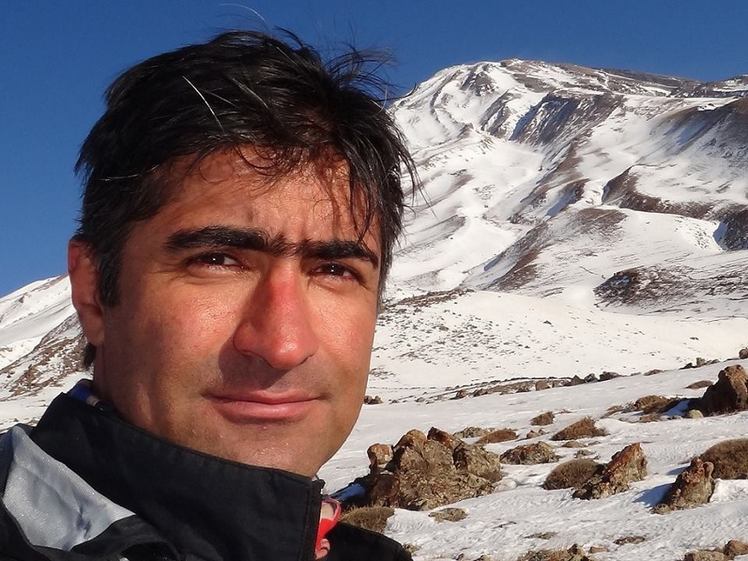 Ali   Saeidi   NeghabeKoohestaN, Damavand (دماوند)