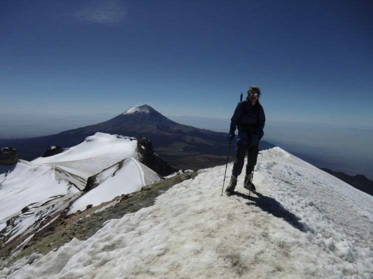 On the true summit of Ixta 31/10/11, Iztaccihuatl