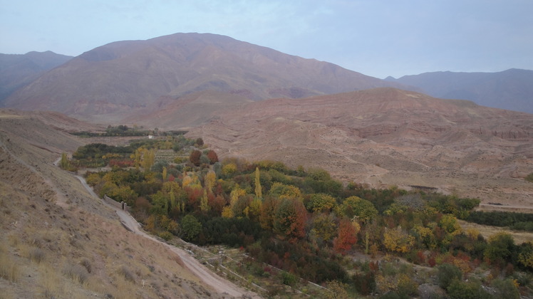 autumn of baghrood, Mount Binalud