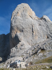 refugio de urriellu, Picu Urriellu photo