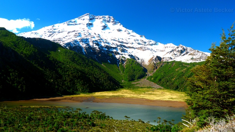 Tolhuaca Volcano