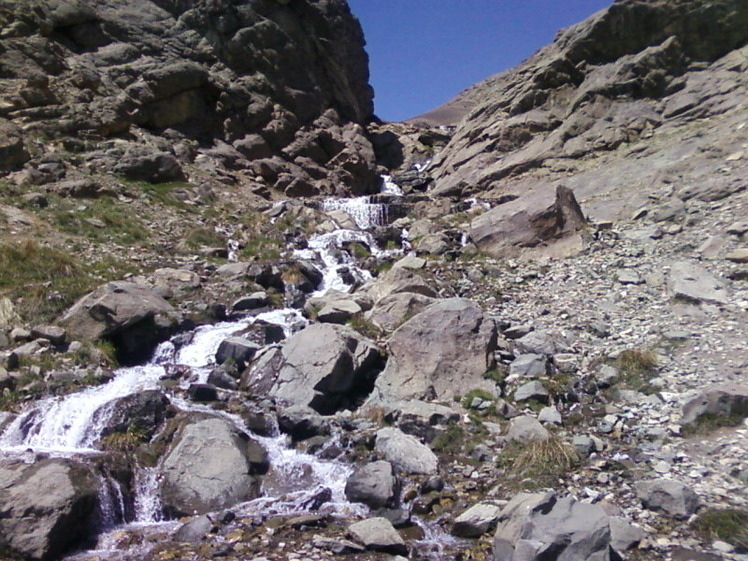 Shirpala shelter, Tochal