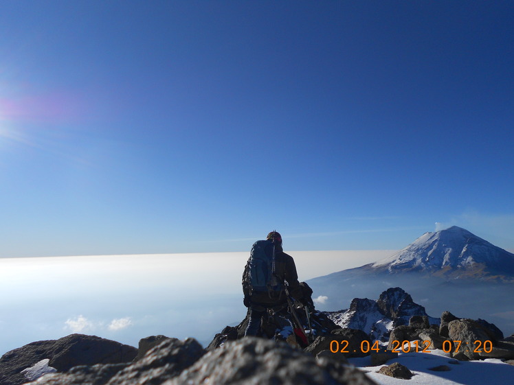 A talk with the volcano., Iztaccihuatl