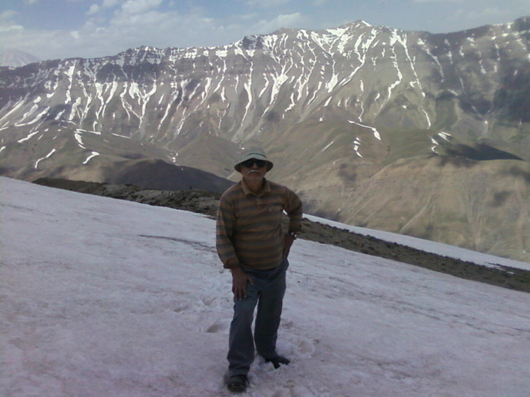 Zarinkoh peak, Damavand (دماوند)