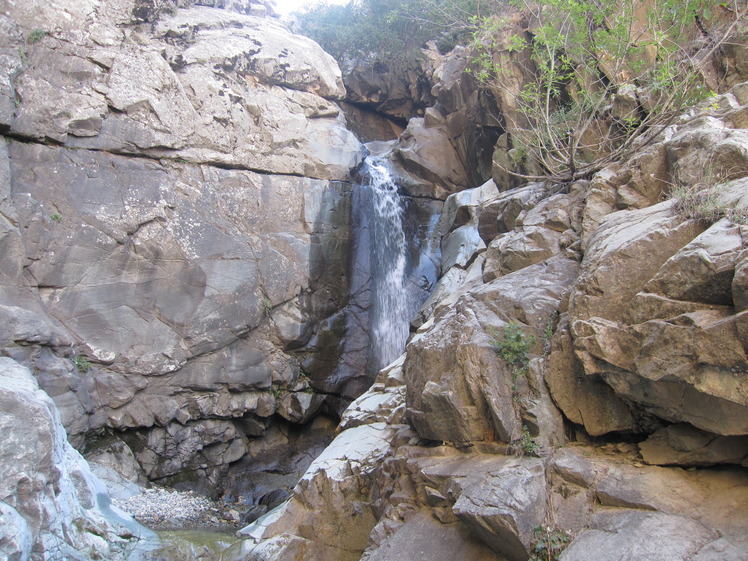 Egel waterfall, Tochal