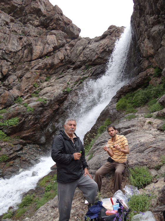 Lalon waterfall, Borj