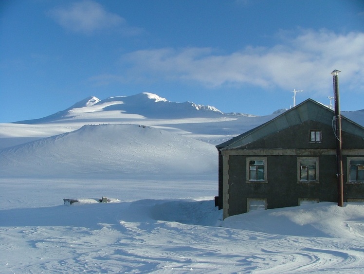 Western & Souther summits, Mount Aragats