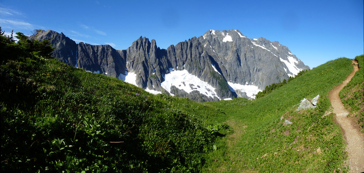 Johannesburg Mountain - From Sahale Arm