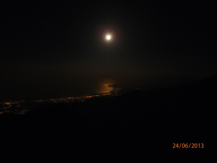 full moon from refuge Petrostrouga, Mount Olympus