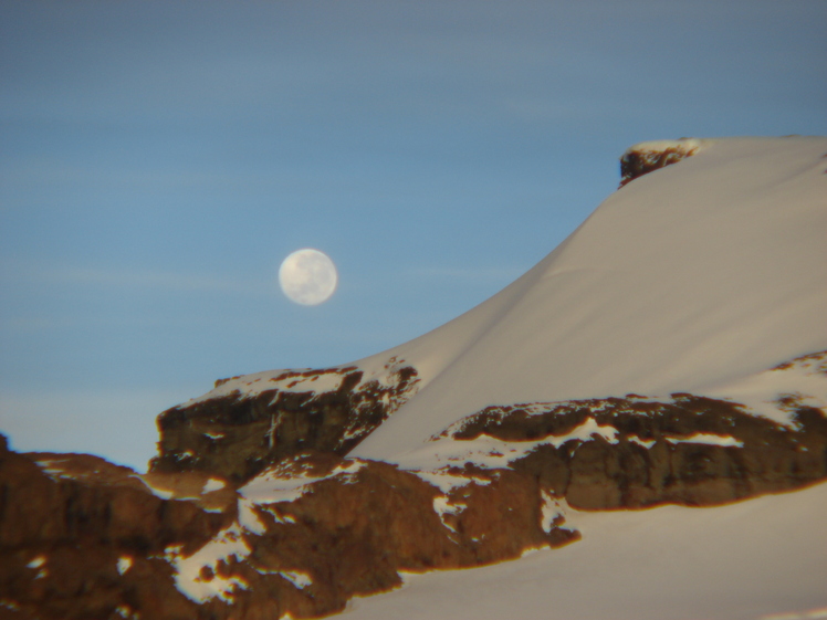 LUNA LLENA, Cerro Tronador