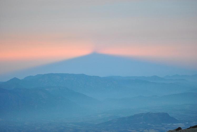 shadow, Nevado de Colima