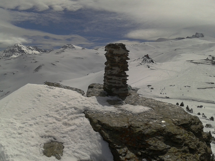 Alkazaba, Mulhacen and Veleta from Sierra Nevada (left to right)