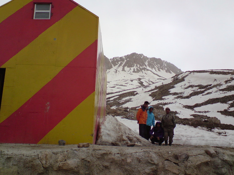 do-shahid shelter, Mount Binalud