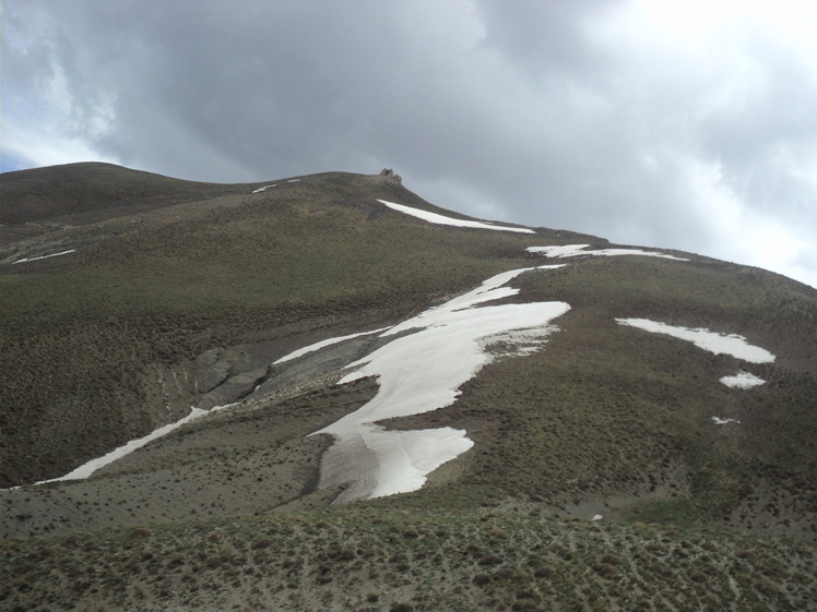 ghale dokhtar summit