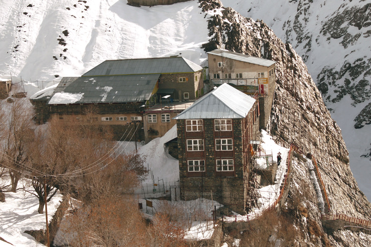 Shirpala shelter, Touchal