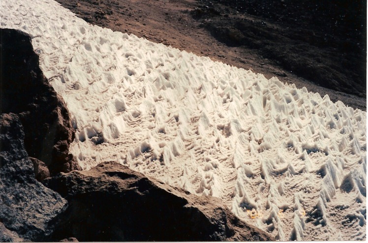 Naser Ramezani :Damavand Peak, Damavand (دماوند)