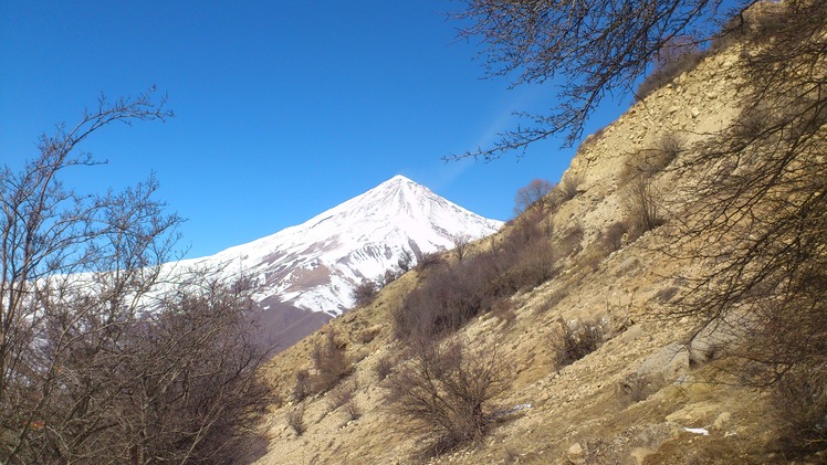 Damavand (دماوند)