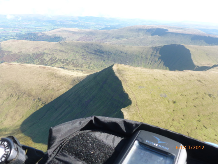 Paragliding above Pen y Fan, Cribyn