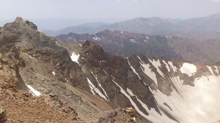 خرسان جنوبی از خرسان شمالی, Alam Kuh or Alum Kooh